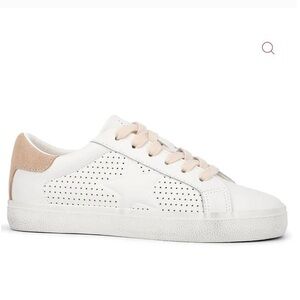 Vintage Havana Navy Low Top Sneaker • White Camel